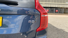 Volvo XC90 2.0 B5P [250] Plus Dark 5dr AWD Geartronic Petrol Estate